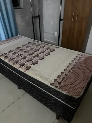 Cama Box solteiro oportunidade