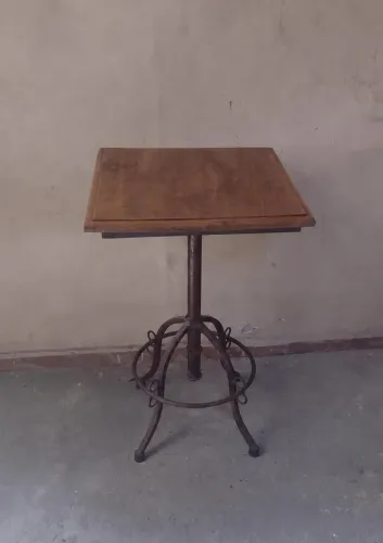 Mesa troco por violão