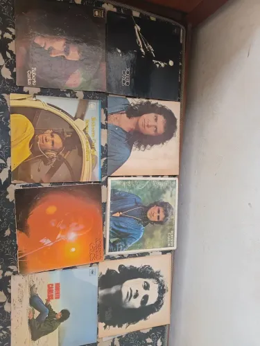 Vendo disco de vinil preço à combinar