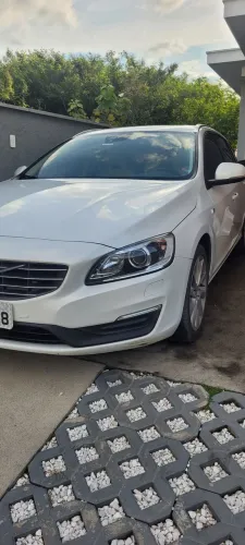 Volvo V60 T-4 Kinetic 2.0 190cv 5P 2017