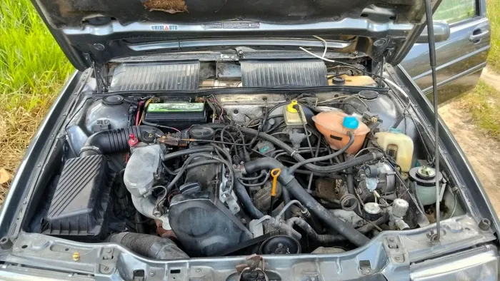 Volkswagen Santana 1.8 MI (álcool) 2005