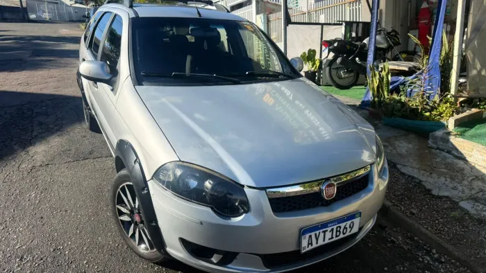 Fiat Palio Weekend Trekking 1.6 Flex 16V 5P 2014