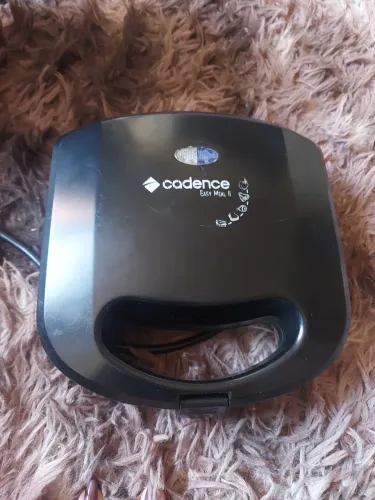 Torradeira cadence