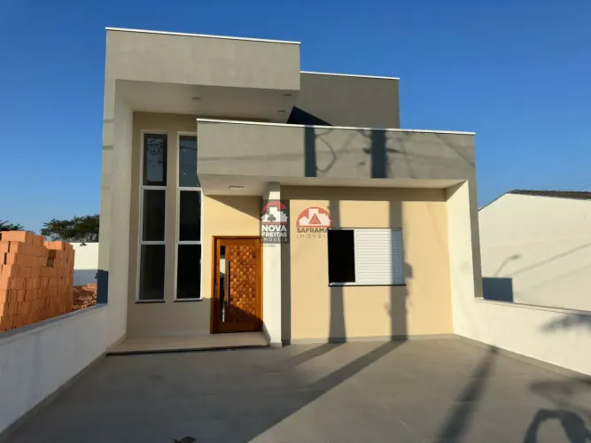 Casa Condomínio em Pindamonhangaba
