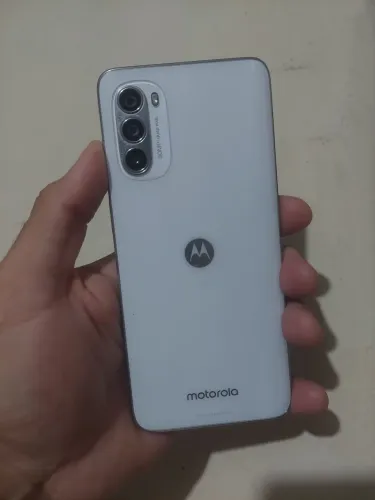 MOTO G52 (VENDO OU TROCO)