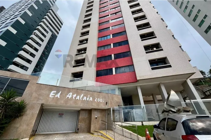 Aluga-se apartamento no edifício atalaia - Areia Preta frente ao mar