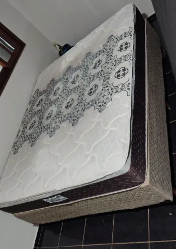 Cama box Queen 1,58x1,98