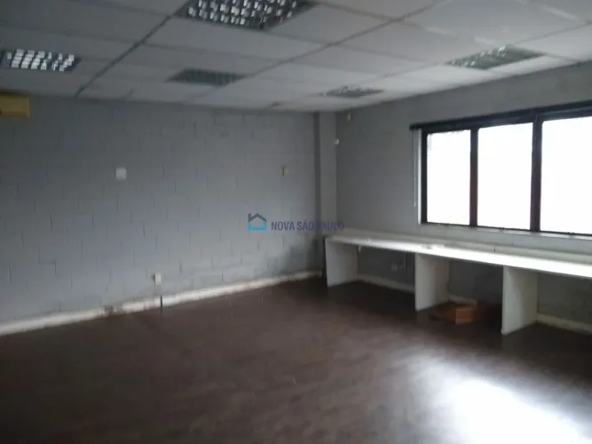 Predio Comercial a venda Ipiranga, 661m2, 3 pavimentos com 10 vagas