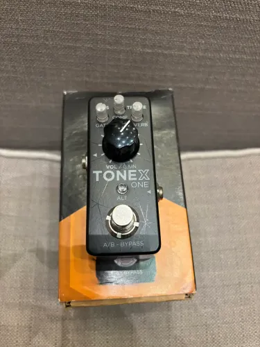 Tonex One - Ik multimedia - Pedal