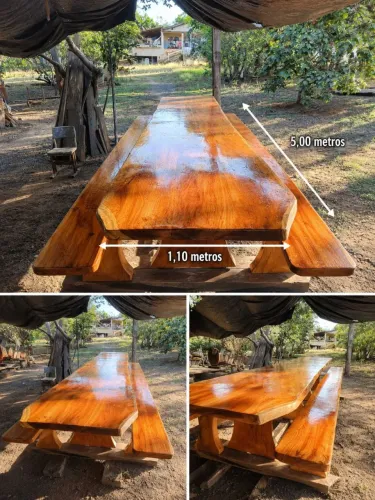 Mesa de Madeira Maciça 5x1,10 M