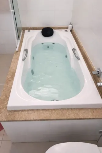 Instalação, manutenção em banheiras de Hidromassagem e ofurô 