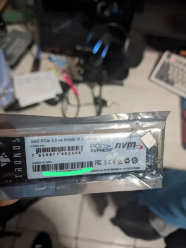 SSD NVMe M.2 256GB - NOVO/LACRADO