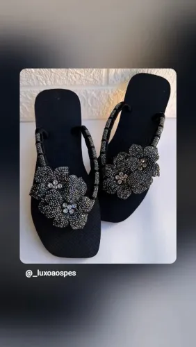 Havaiana decorada 