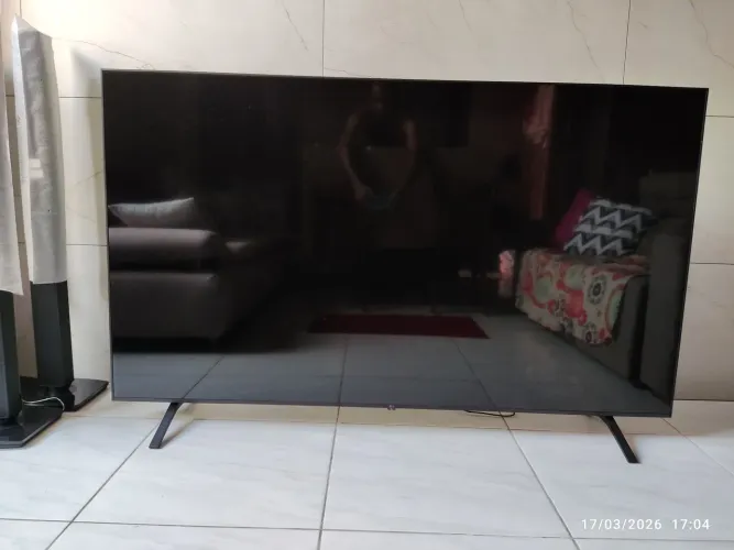 Tv LG 75 polegadas com display quebrado
