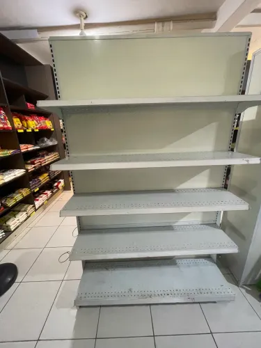 Gondulas para montar um mercado completo
