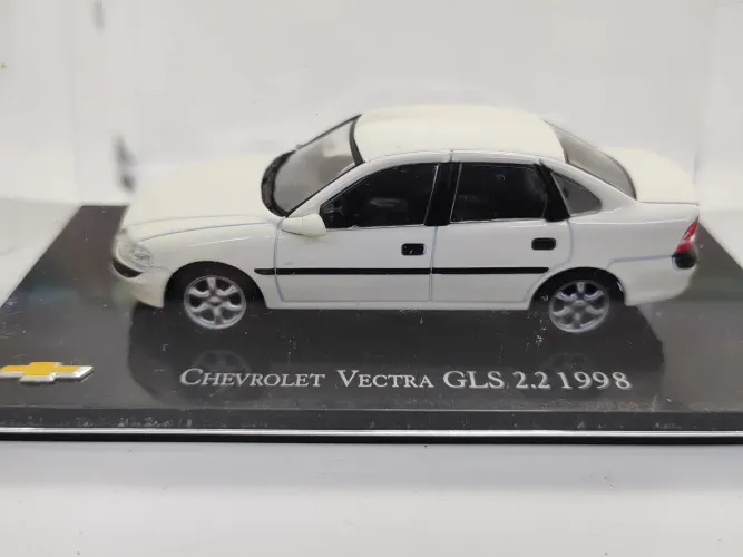 Miniatura Chevrolet Vectra GLS 1/43