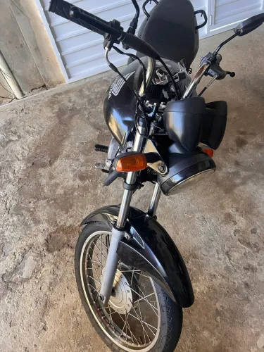 Vendo moto 150 fan 2010 top