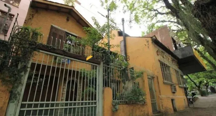 Casa com 4 dormitórios para alugar, 170 m² por R$ 3.459/mês - Moinhos de Vento - Porto Ale
