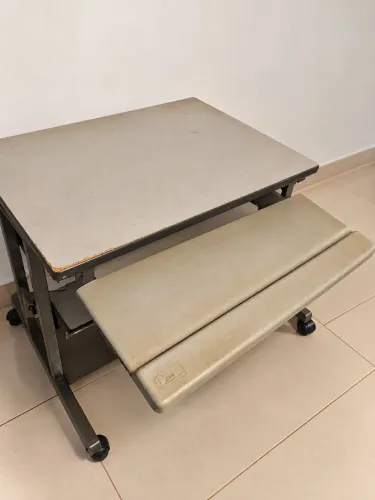 Mesa para computador