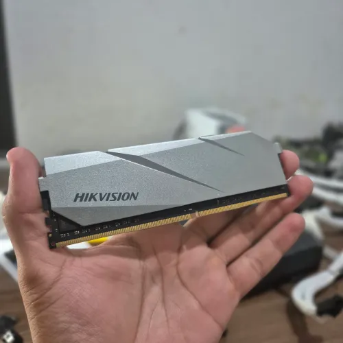 Memória Ram 8GB 3000Mhz HikVision DDR4 - Aceito cartão e entrego