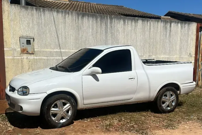 Chevrolet Corsa Pick-up Std/ Rodeio 1.6 MPFI 2000
