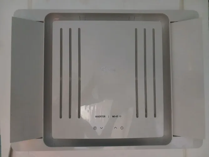 Arcondicionado Midea inverter 10.000Btus novo na garantia com nota fiscal