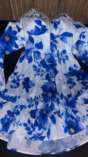 VENDE-SE VESTIDO
