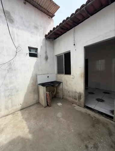 Y062 Casa a venda em Pero vaz