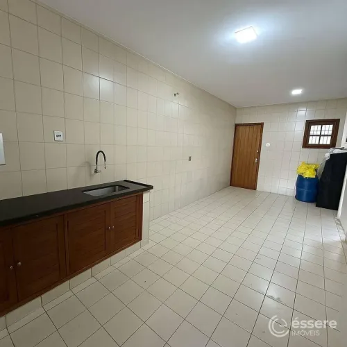 Casa com 3 dormitórios, 158 m² - venda por R$ 570.000 ou aluguel por R$ 5.030/mês - Vila N