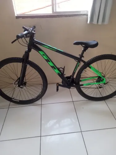 Bicicleta aro 29 nova 1.300 cada uma não e as duas