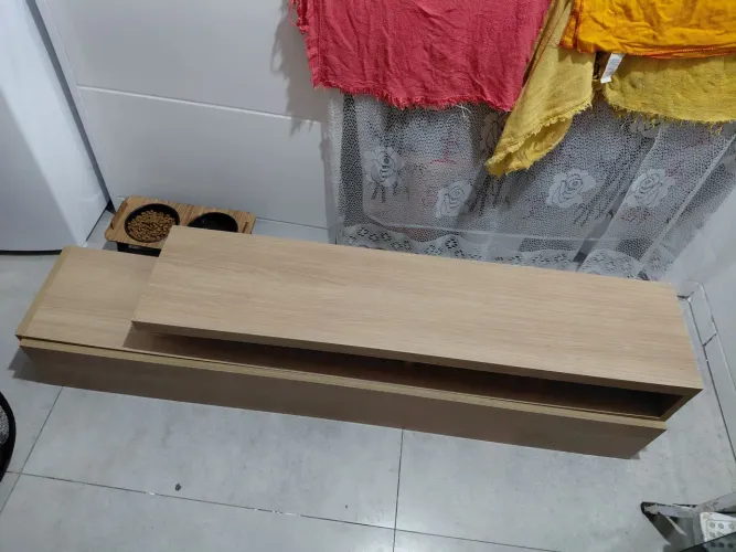 Rack Suspenso / Multiuso Ele tem 1.25 de comprimento ,25 de largura e 35 de altura
