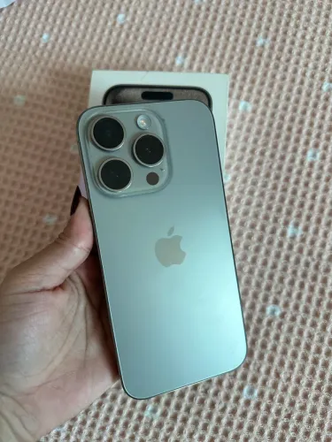 Vendo iphone 15 pro 256gb