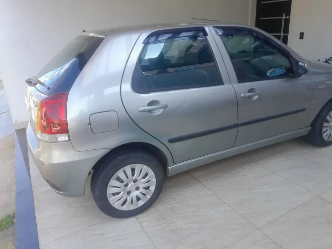 Fiat Palio ELX 1.3 MPI Flex 8V 4P 2005