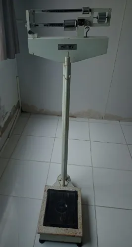 Balança Mecânica Antropométrica Até 150kg 110ch Welmy (Usado)