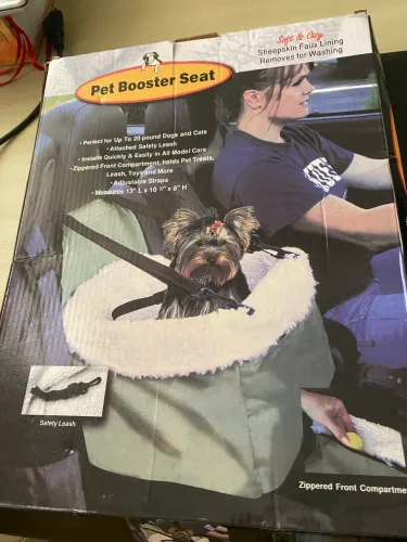 Cadeira de carro para pet