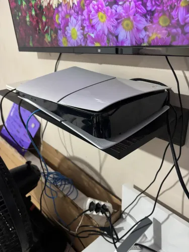? PlayStation 5 Slim Edição Digital 1TB