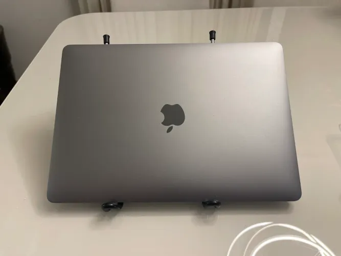 macbook pro 16 i9