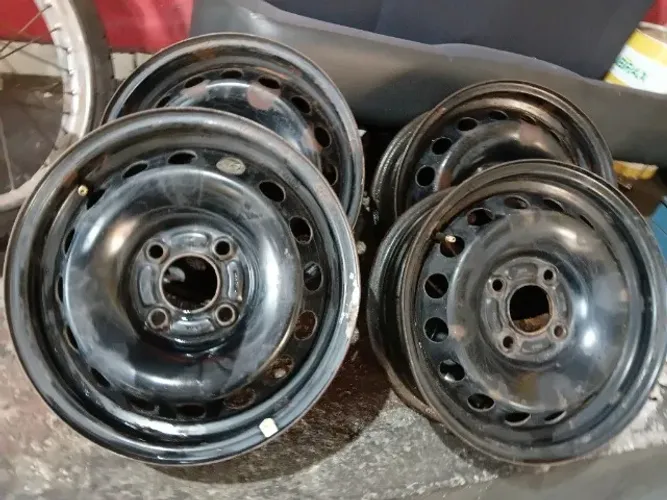 Rodas ford aro 14 aceito cartão 
