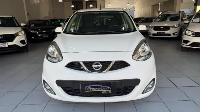 Nissan March SV 1.0 12V Flex 5P 2017