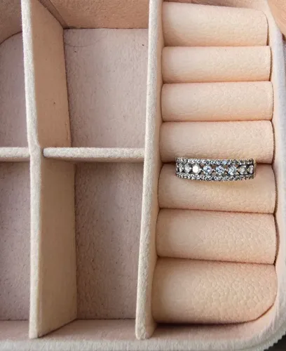 Anel de eternidade ouro 18k 3 fileiras de diamantes