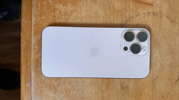 ? iPhone 16 Pro Max 256GB Dourado ? 100% Bateria ? Impecável ? Completo