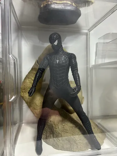 Hot Toys Spider Man 3 Black Suit (2007)