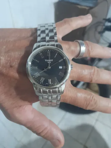 Vendo um relógio tisor funcionando perfeitamente 