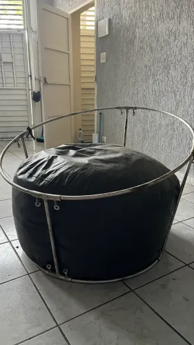 ESTRUTURA METÁLICA + PUFF PARA ENSAIO NEWBORN