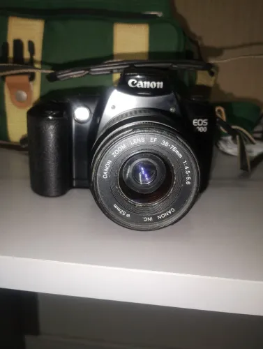 Máquina CANON EOS 3000 SEMI NOVA