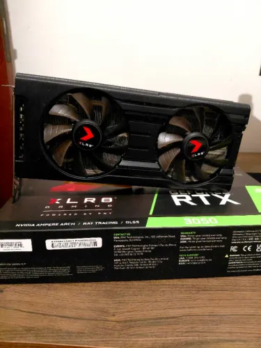 Placa de Vídeo NVIDIA RTX 3050 PNY XLR8 8GB EPIC-X RGB