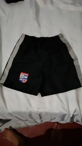 Short escola Tiradentes