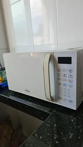 VENDO MICROONDAS COM PAINEL TRAVADO 