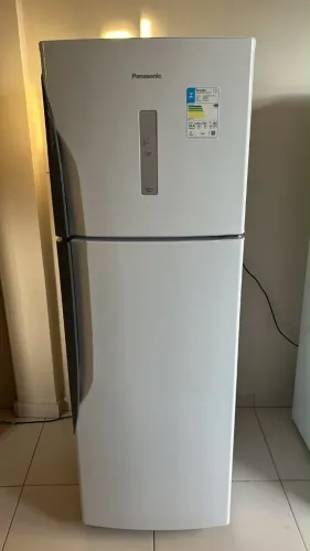 Geladeira/Refrigerador Panasonic Frost Free Duplex Panasonic NR-BT41PD1W