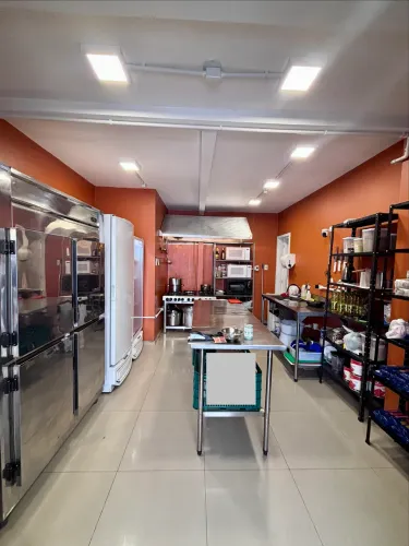 Cozinha Dark Kitchen em pleno funcionamento em Itajaí/SC